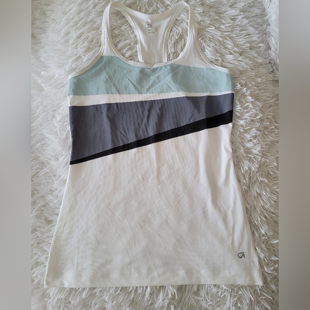 GapFit athletic top size small